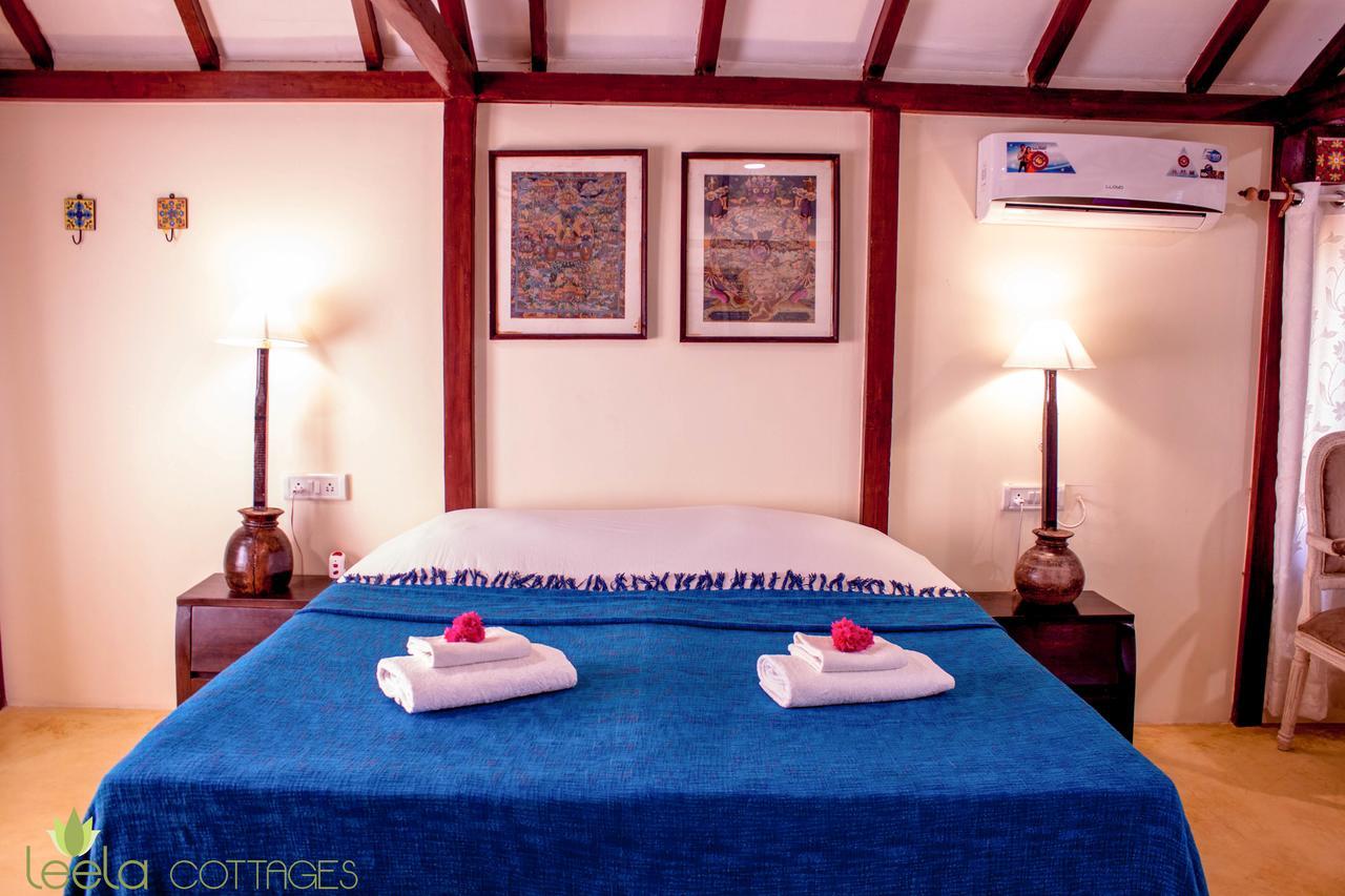 Leela Cottages Morjim Bagian luar foto